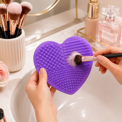 Heart Shape Makeup Brush Cleaner